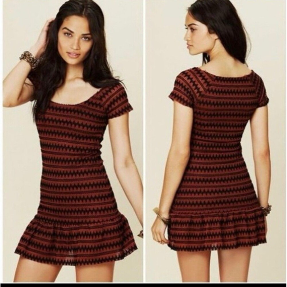 Free People Size-L/G Cozy Day Sweater Mini Dress Black Orange Knit $118